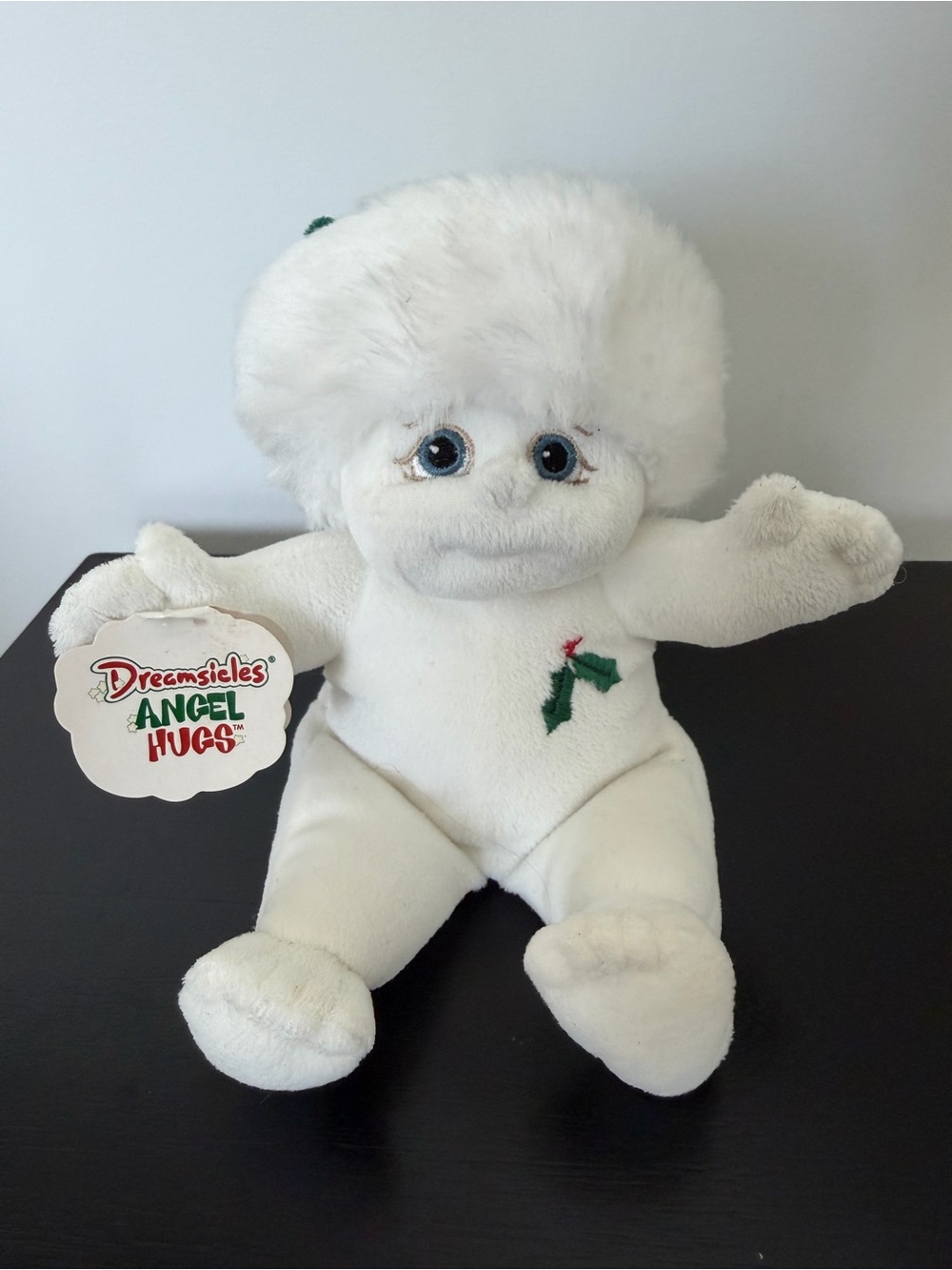 Vintage 1999 Dreamsicles Angel Hugs Holly Bean Bag Plush
